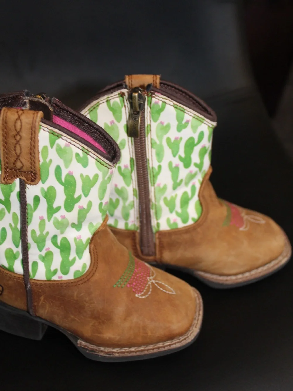 Ariat Toddler Size 4 “Anaheim” Cowgirl Boots